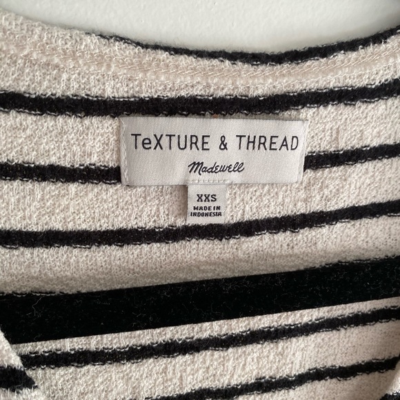 Madewell black & white striped wrap top, size XXS - Picture 4 of 4
